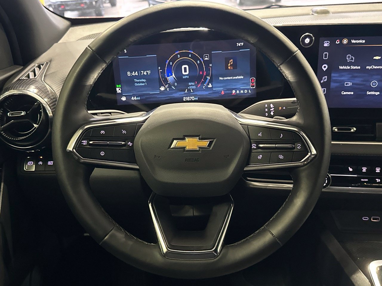 Used 2026 Chevrolet Equinox LT FWD image 14