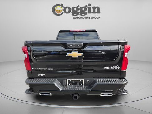 New 2026 Chevrolet Silverado 1500 High Country image 3