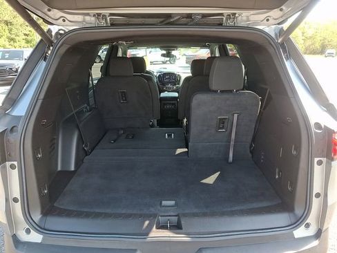 Used 2023 Chevrolet Traverse LT AWD/4WD image 28