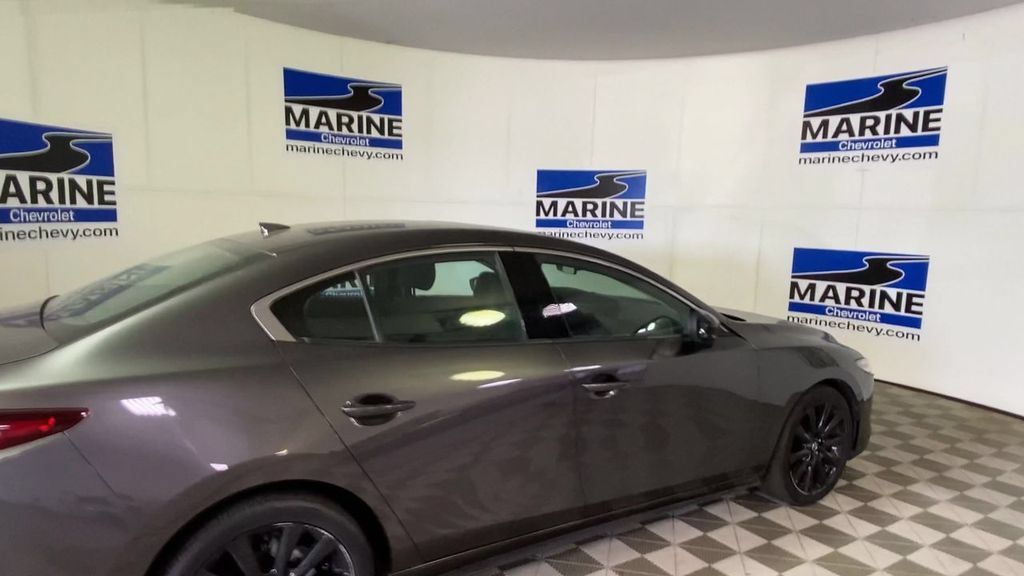 Used 2021 MAZDA MAZDA3 2.5 Turbo Sedan w/Premium Plus AWD/4WD image 2
