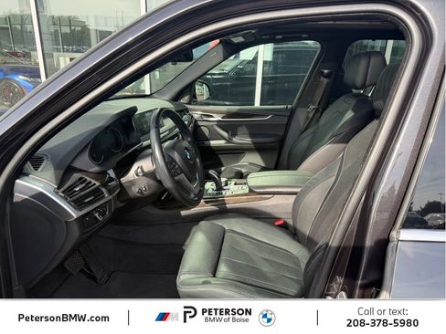 Used 2018 BMW X5 xDrive50i w/ Executive Package AWD/4WD image 14
