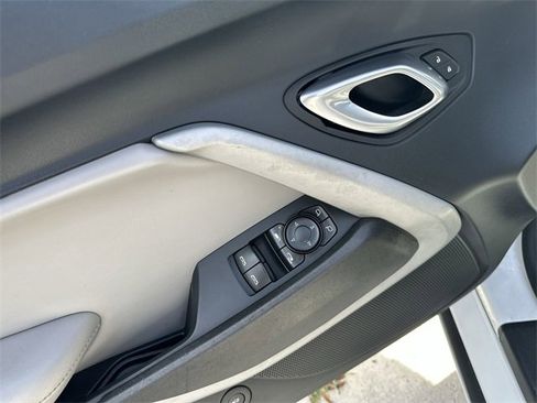 Used 2023 Chevrolet Camaro LT image 15
