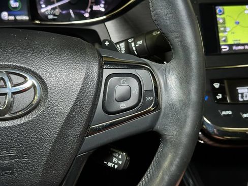 Used 2014 Toyota Avalon XLE Touring FWD image 33