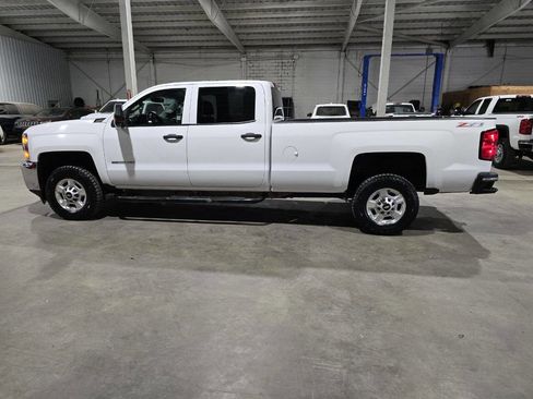 Used 2015 Chevrolet Silverado 2500 LT w/ Z71 Package, Off-Road AWD/4WD image 6