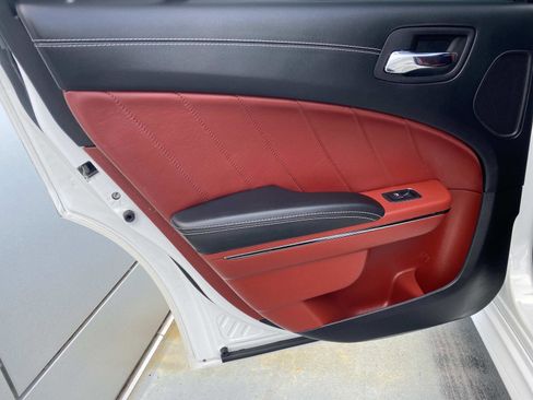 Used 2019 Dodge Charger SRT Hellcat w/ Harman/Kardon Audio Group image 12