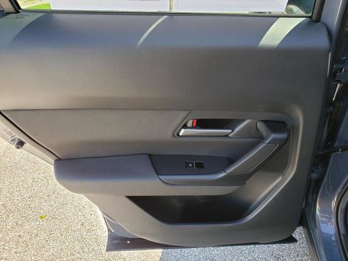 Used 2025 MAZDA CX-50 AWD 2.5 S w/ Cargo Package image 12