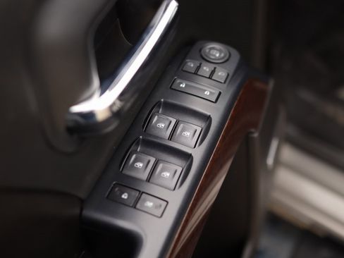 Used 2017 GMC Sierra 1500 SLT w/ SLT Premium Package image 26