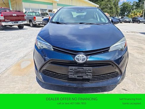 Used 2017 Toyota Corolla LE FWD image 8