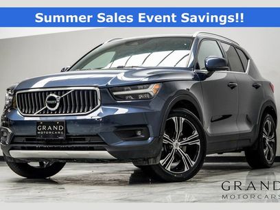 Used 2021 Volvo XC40 T5 Inscription w/ Climate Package