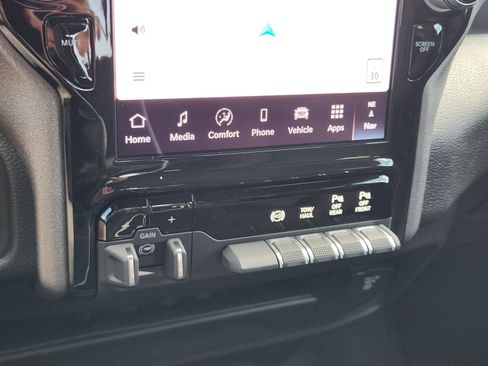 New 2026 RAM 3500 Tradesman AWD/4WD image 18