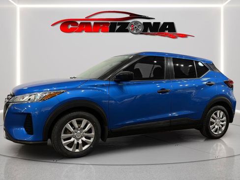 Used 2021 Nissan Kicks S image 4