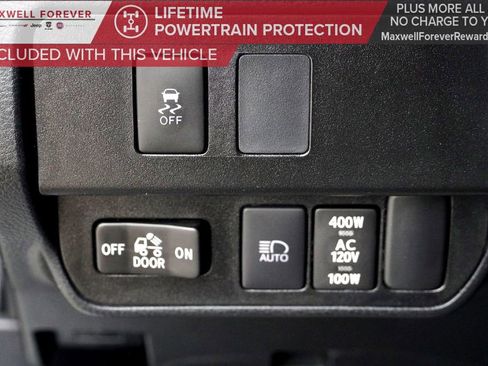 Used 2021 Toyota Tacoma TRD Off-Road image 21