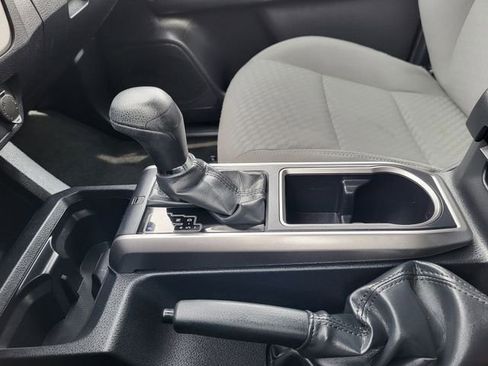 Used 2023 Toyota Tacoma SR5 w/ Technology Package image 19