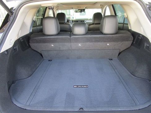 Used 2024 Nissan Murano SL FWD image 15