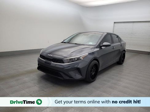 Used 2023 Kia Forte LX FWD image 1