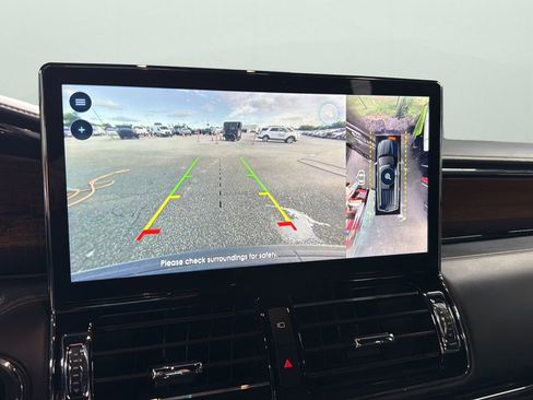 Used 2022 Lincoln Navigator Black Label AWD/4WD image 18