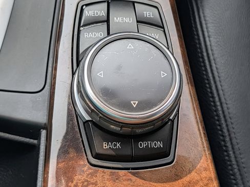 Used 2014 BMW 335i xDrive Sedan AWD/4WD image 18