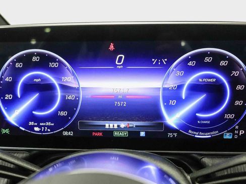 Used 2023 Mercedes-Benz EQE 500 4MATIC Sedan image 25