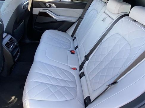 Certified 2024 BMW X5 xDrive50e w/ Premium Package image 19