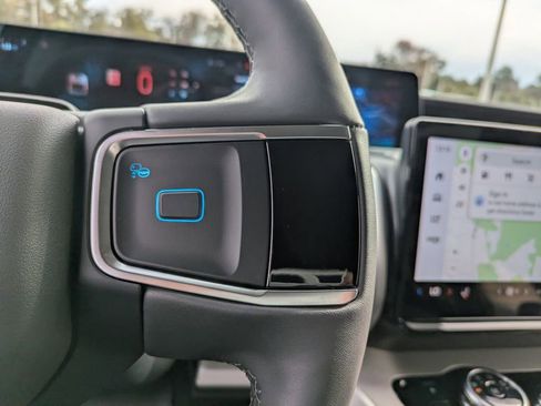 New 2025 Ford Expedition Max Active image 33