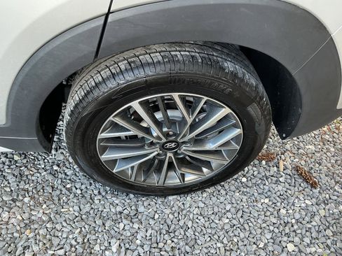 Used 2021 Hyundai Tucson SEL AWD/4WD image 26