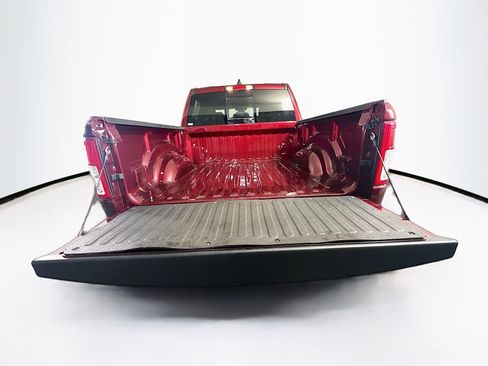 Used 2023 RAM 1500 Big Horn AWD/4WD image 29