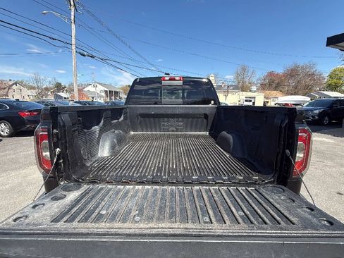 Used 2016 GMC Sierra 1500 SLT w/ SLT Premium Package AWD/4WD image 9