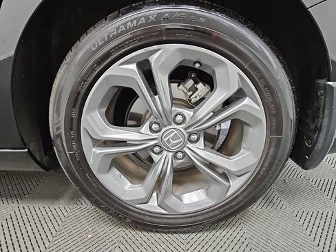 Used 2023 Honda Accord EX-L image 42