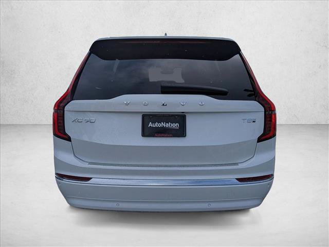 New 2026 Volvo XC90 T8 Plus w/ Protection Package Premier AWD/4WD image 8