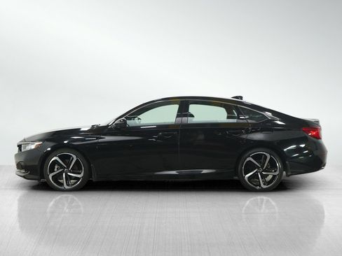 Used 2022 Honda Accord Sport image 2