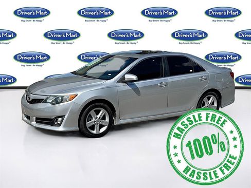 Used 2013 Toyota Camry SE FWD image 3