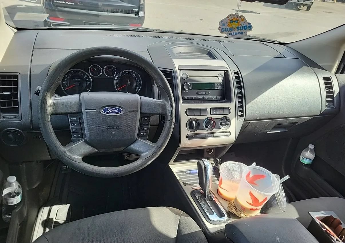 Used 2008 Ford Edge SE FWD image 5