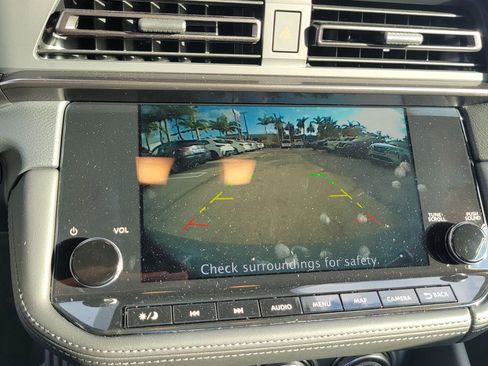 Certified 2024 Nissan Z NISMO w/ Floor Mat Package image 23