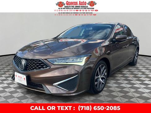 Used 2019 Acura ILX image 2