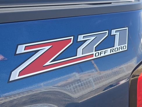 Used 2015 Chevrolet Silverado 2500 LTZ w/ LTZ Plus Package AWD/4WD image 40