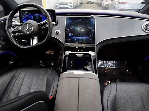 Used 2022 Mercedes-Benz EQS 450+ Sedan image 19
