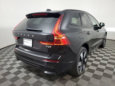 Certified 2025 Volvo XC60 T8 Plus w/ Protection Package Premier AWD/4WD image 8