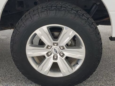 Used 2018 Ford F150 XLT w/ Trailer Tow Package AWD/4WD image 5