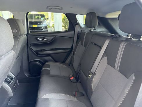 Certified 2025 Chevrolet Blazer LT FWD image 24