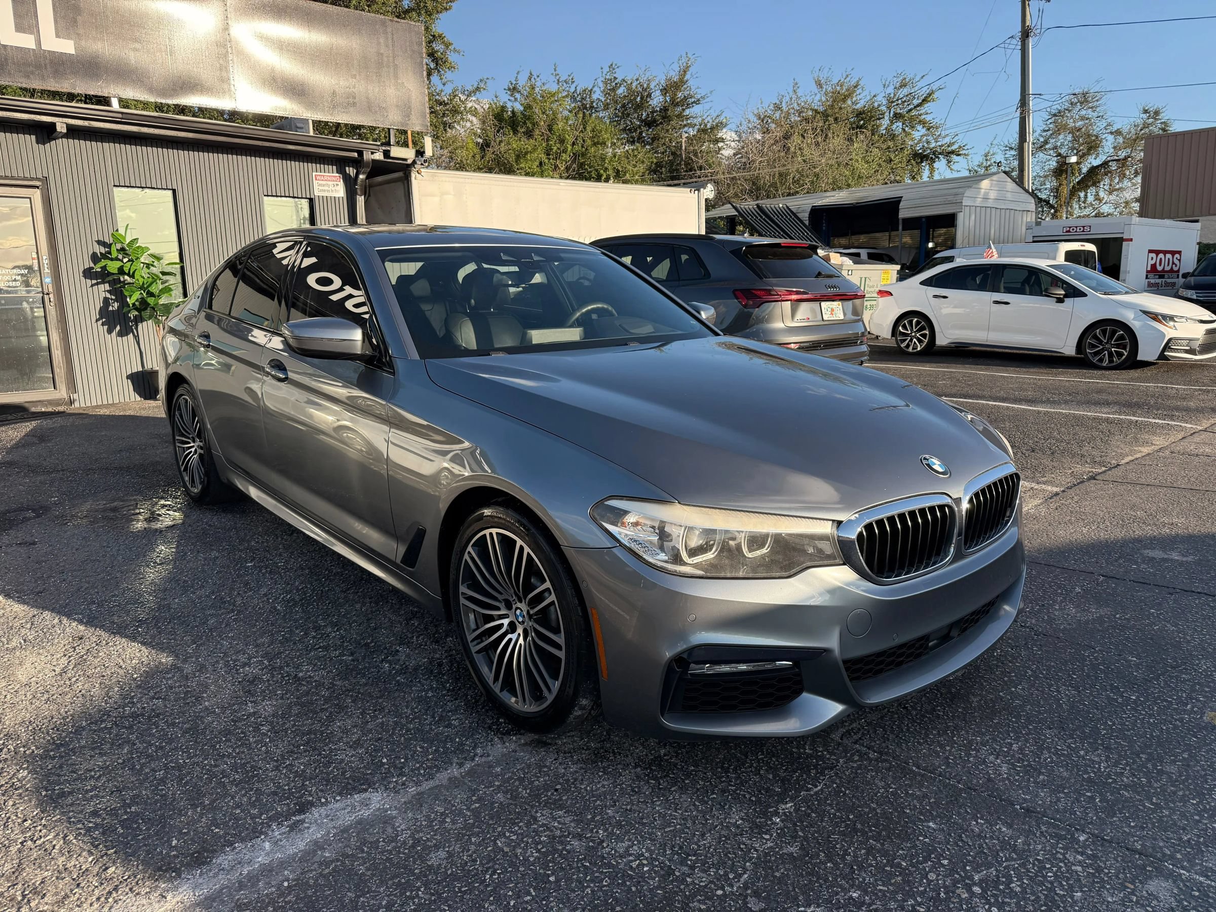 Used 2018 BMW 530e RWD image 3