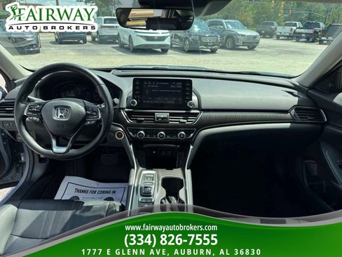Used 2021 Honda Accord Touring image 14