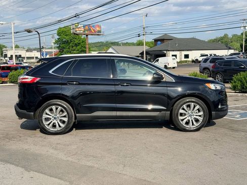 Used 2019 Ford Edge Titanium w/ Cargo Accessory Package FWD image 7