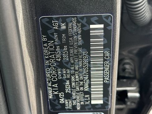 Certified 2025 Kia K5 LXS FWD image 37