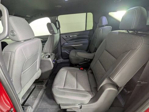 Used 2026 Chevrolet Traverse LT w/ Driver Confidence Package AWD/4WD image 33