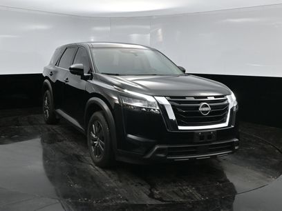 Used 2022 Nissan Pathfinder S w/ Cargo Package