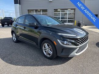 Used 2022 Hyundai Kona SE FWD video 1