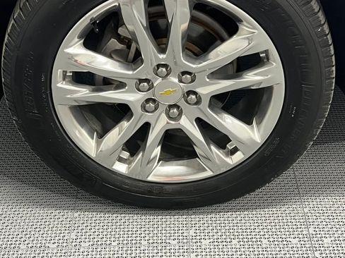 Used 2019 Chevrolet Traverse High Country w/ LPO, Floor Liner Package AWD/4WD image 10