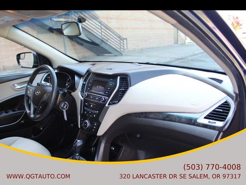 Used 2017 Hyundai Santa Fe Sport image 23