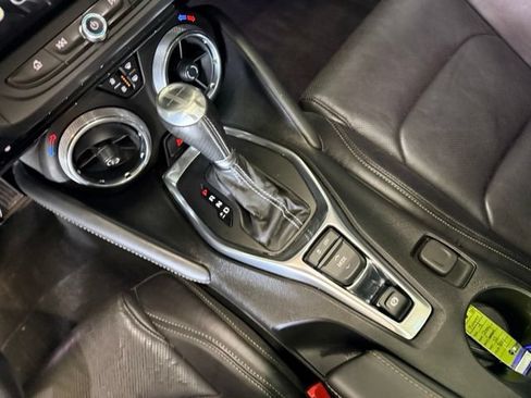 Used 2018 Chevrolet Camaro SS RWD image 30