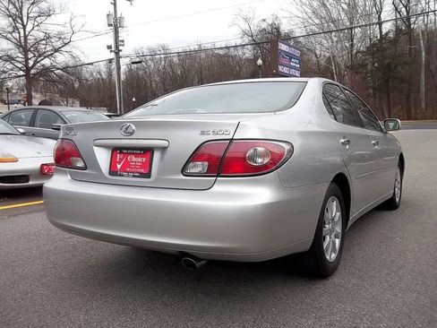 Used 2003 Lexus ES 330 image 4
